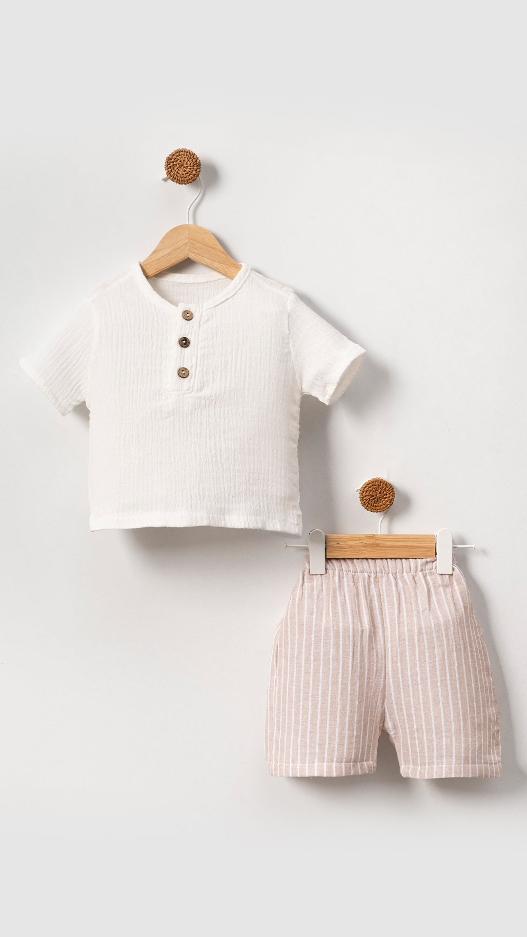 Unisex Baby & Kids 100% Cotton Striped Buttoned Muslin Shorts Set