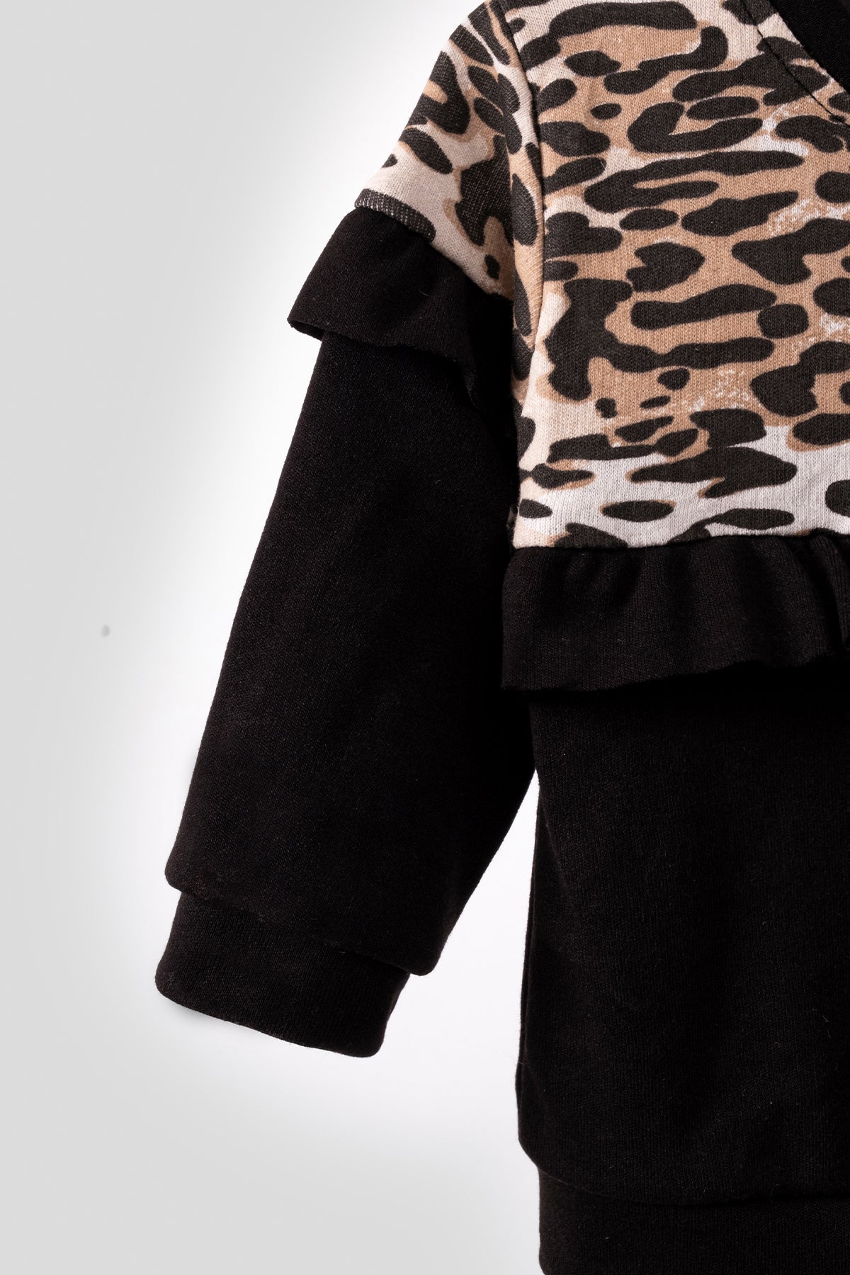 Leopard Detailed Ruffled Baby Girl Child Top and Bottom 2-Piece Set